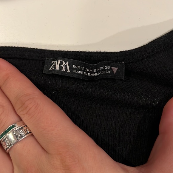 Zara longsleeve crop top - Picture 2 of 2